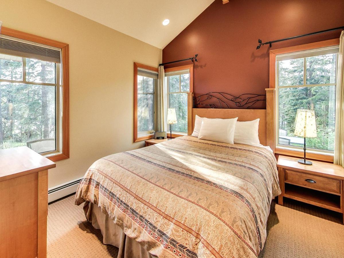Patricia Lake Bungalows 재스퍼 외부 사진