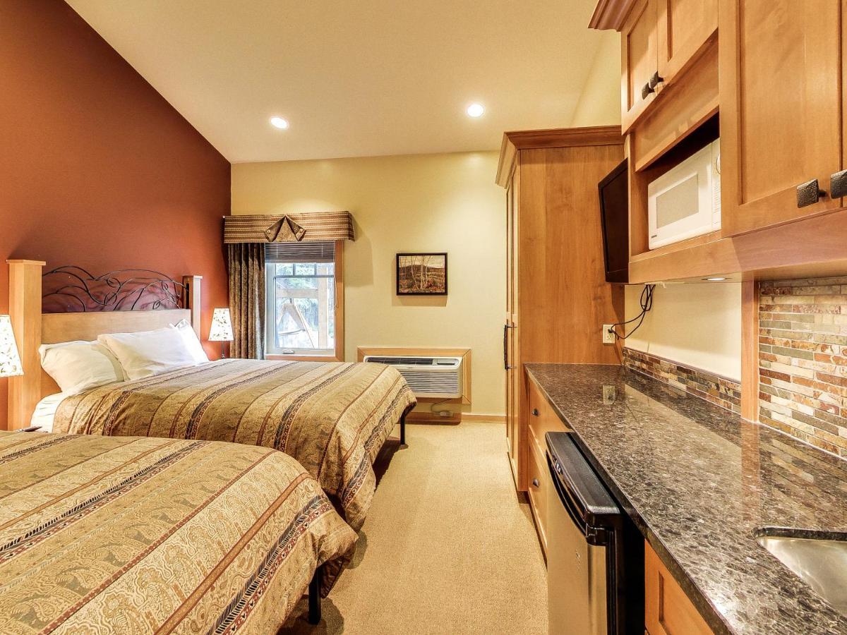 Patricia Lake Bungalows 재스퍼 외부 사진
